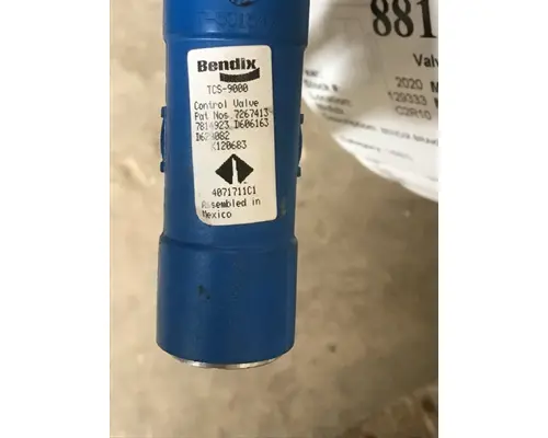 INTERNATIONAL LT625 VALVE