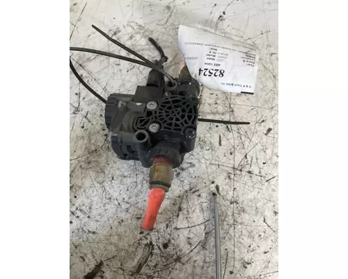INTERNATIONAL LT625 Valve, ABS