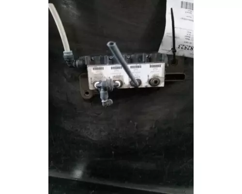 INTERNATIONAL LT625 Valve, Air