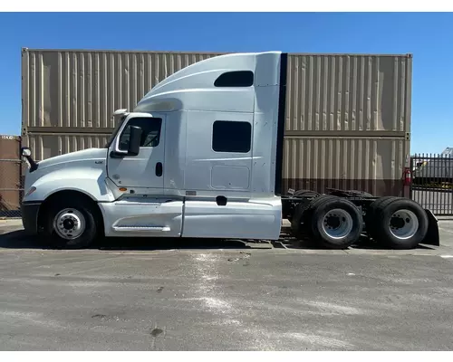 INTERNATIONAL LT625 Vehicle For Sale