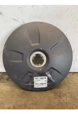 INTERNATIONAL LT625 Wheel Cover