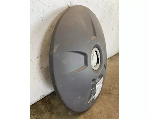 INTERNATIONAL LT625 Wheel Cover