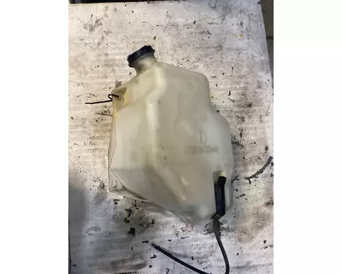 INTERNATIONAL LT625 Windshield Washer Reservoir