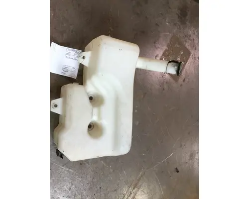 INTERNATIONAL LT625 Windshield Washer Reservoir