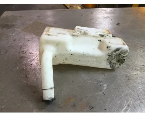 INTERNATIONAL LT625 Windshield Washer Reservoir