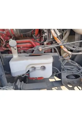 INTERNATIONAL LT625 Windshield Washer Reservoir
