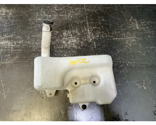INTERNATIONAL LT625 Windshield Washer Reservoir