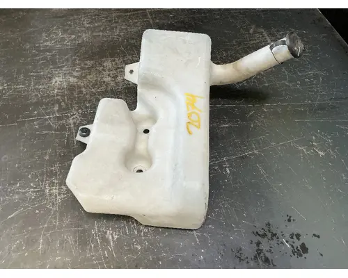 INTERNATIONAL LT625 Windshield Washer Reservoir