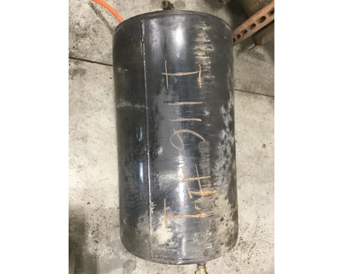 INTERNATIONAL LT62 Air Tank