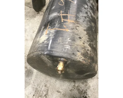 INTERNATIONAL LT62 Air Tank