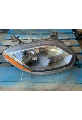 INTERNATIONAL LT62 Headlamp Assembly