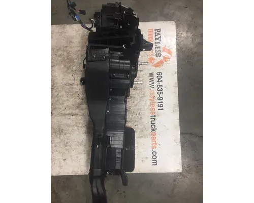 INTERNATIONAL LT62 Heater Core