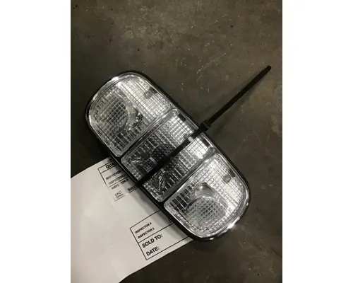 INTERNATIONAL LT 473 Interior Cab Lights