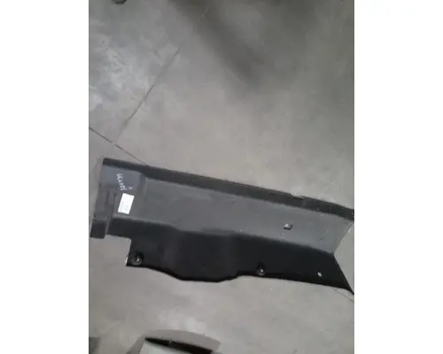 INTERNATIONAL LT 945 Intake Hoses