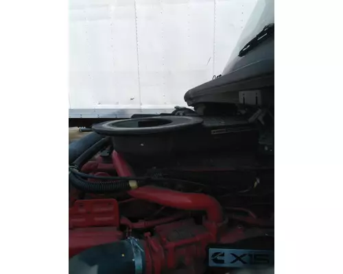 INTERNATIONAL LT AIR CLEANER
