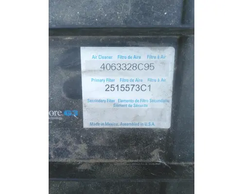 INTERNATIONAL LT AIR CLEANER