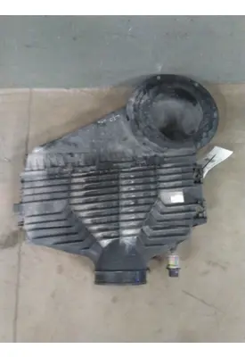 INTERNATIONAL LT AIR CLEANER