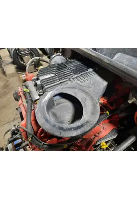 INTERNATIONAL LT AIR CLEANER