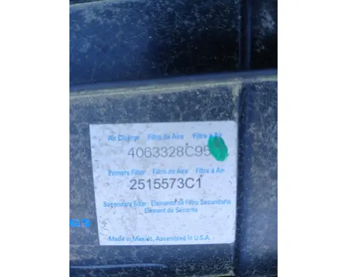 INTERNATIONAL LT AIR CLEANER