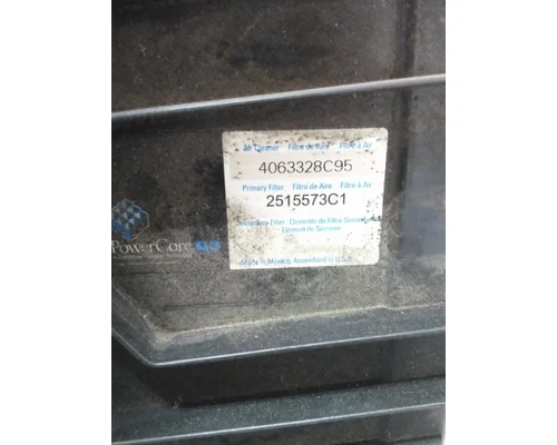 INTERNATIONAL LT AIR CLEANER