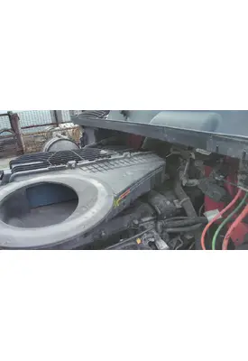 INTERNATIONAL LT AIR CLEANER