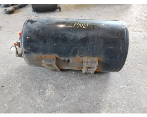 INTERNATIONAL LT AIR TANK
