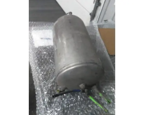 INTERNATIONAL LT AIR TANK