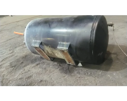 INTERNATIONAL LT AIR TANK
