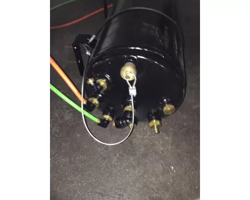 INTERNATIONAL LT Air Tank