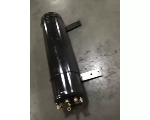 INTERNATIONAL LT Air Tank