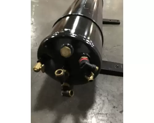 INTERNATIONAL LT Air Tank