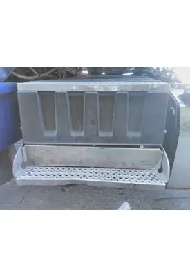 INTERNATIONAL LT BATTERY BOX