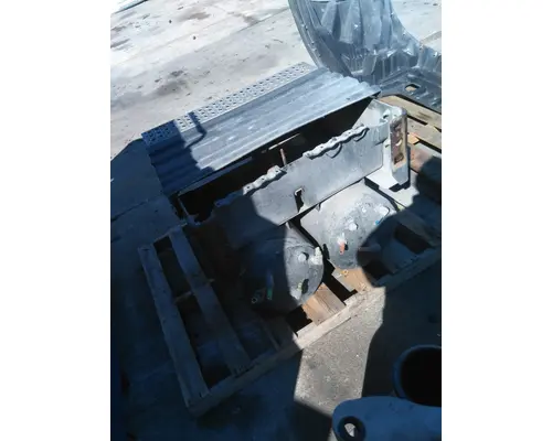 INTERNATIONAL LT BATTERY BOX