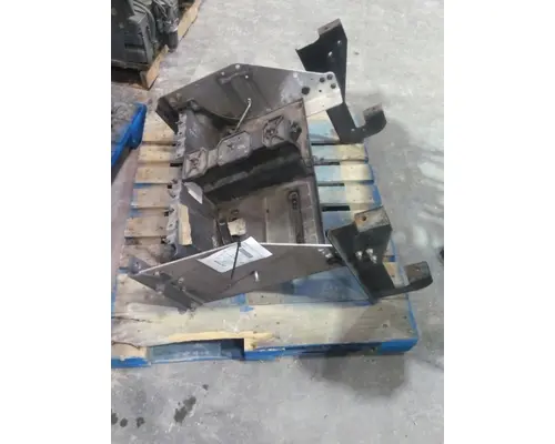 INTERNATIONAL LT BATTERY BOX