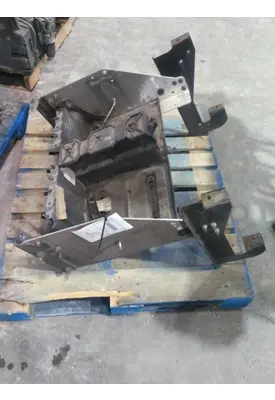 INTERNATIONAL LT BATTERY BOX