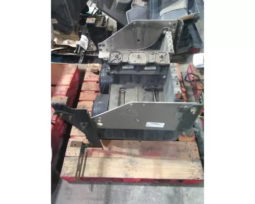 INTERNATIONAL LT BATTERY BOX