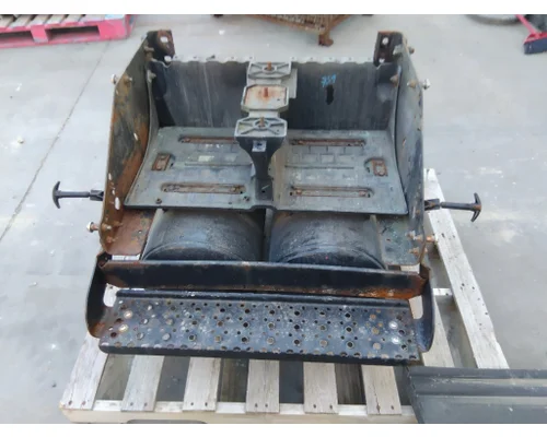 INTERNATIONAL LT BATTERY BOX