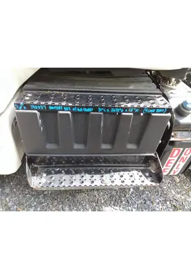 INTERNATIONAL LT BATTERY BOX