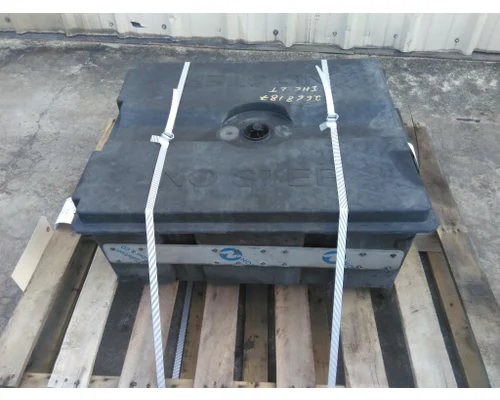 INTERNATIONAL LT BATTERY BOX
