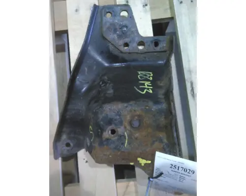 INTERNATIONAL LT BUMPER BRACKET