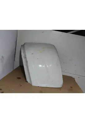 INTERNATIONAL LT BUMPER END