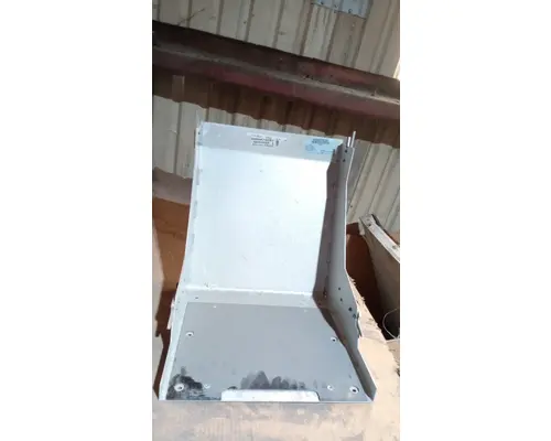 INTERNATIONAL LT Battery Box