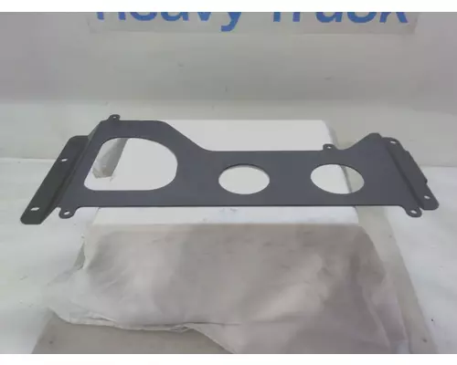 INTERNATIONAL LT Body Parts, Misc.