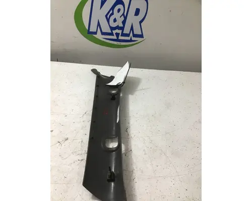 INTERNATIONAL LT Body Parts, Misc.