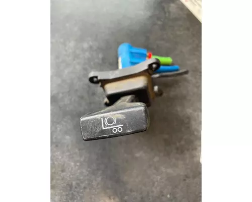 INTERNATIONAL LT Brake Proportioning Valve