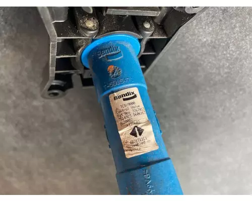 INTERNATIONAL LT Brake Proportioning Valve