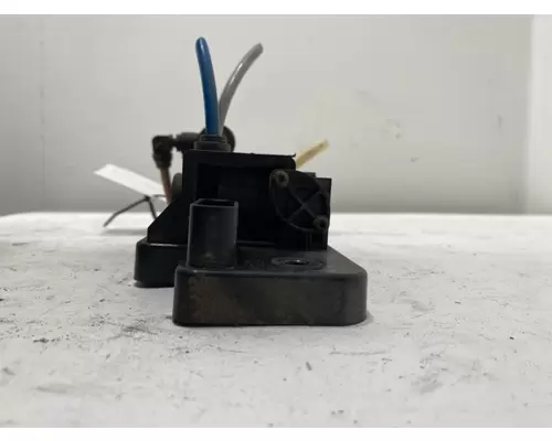INTERNATIONAL LT Brake Proportioning Valve