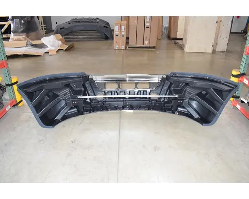 INTERNATIONAL LT Bumper Assembly, Front