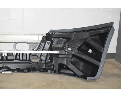 INTERNATIONAL LT Bumper Assembly, Front