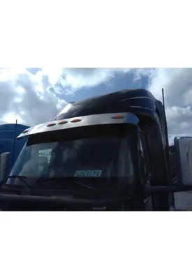 INTERNATIONAL LT CAB CLIP